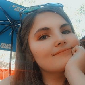 Meet your Posher, Sonia